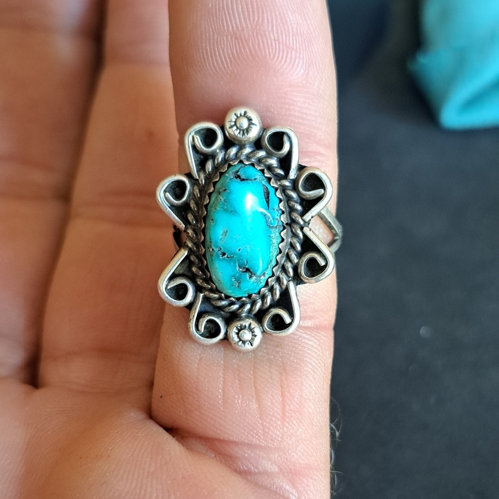 **SOLD** old Pawn Native American Turquoise Ring